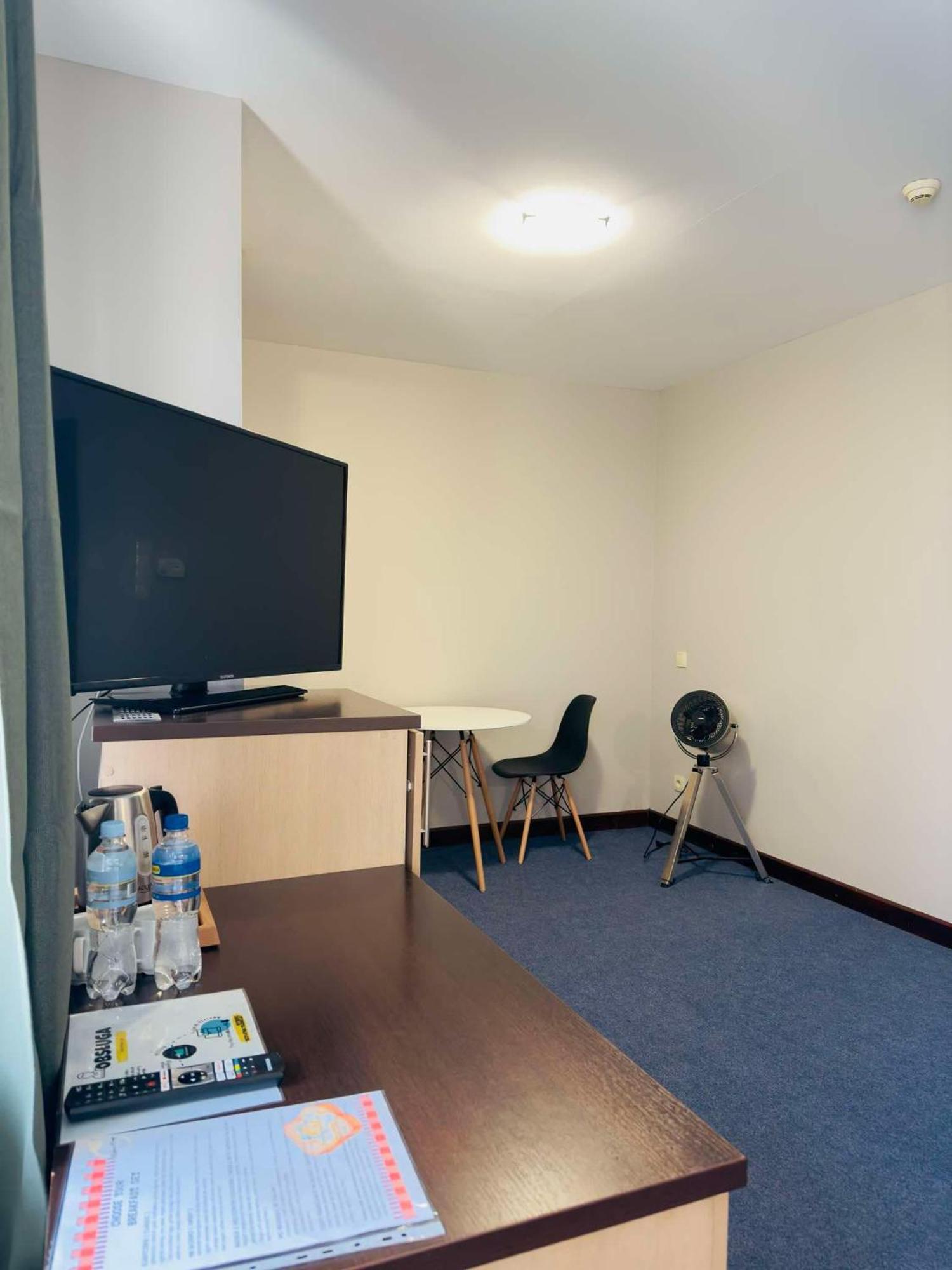 Magiczna Farma Hotel Obiady Maka I Magia Zambrow Exterior photo